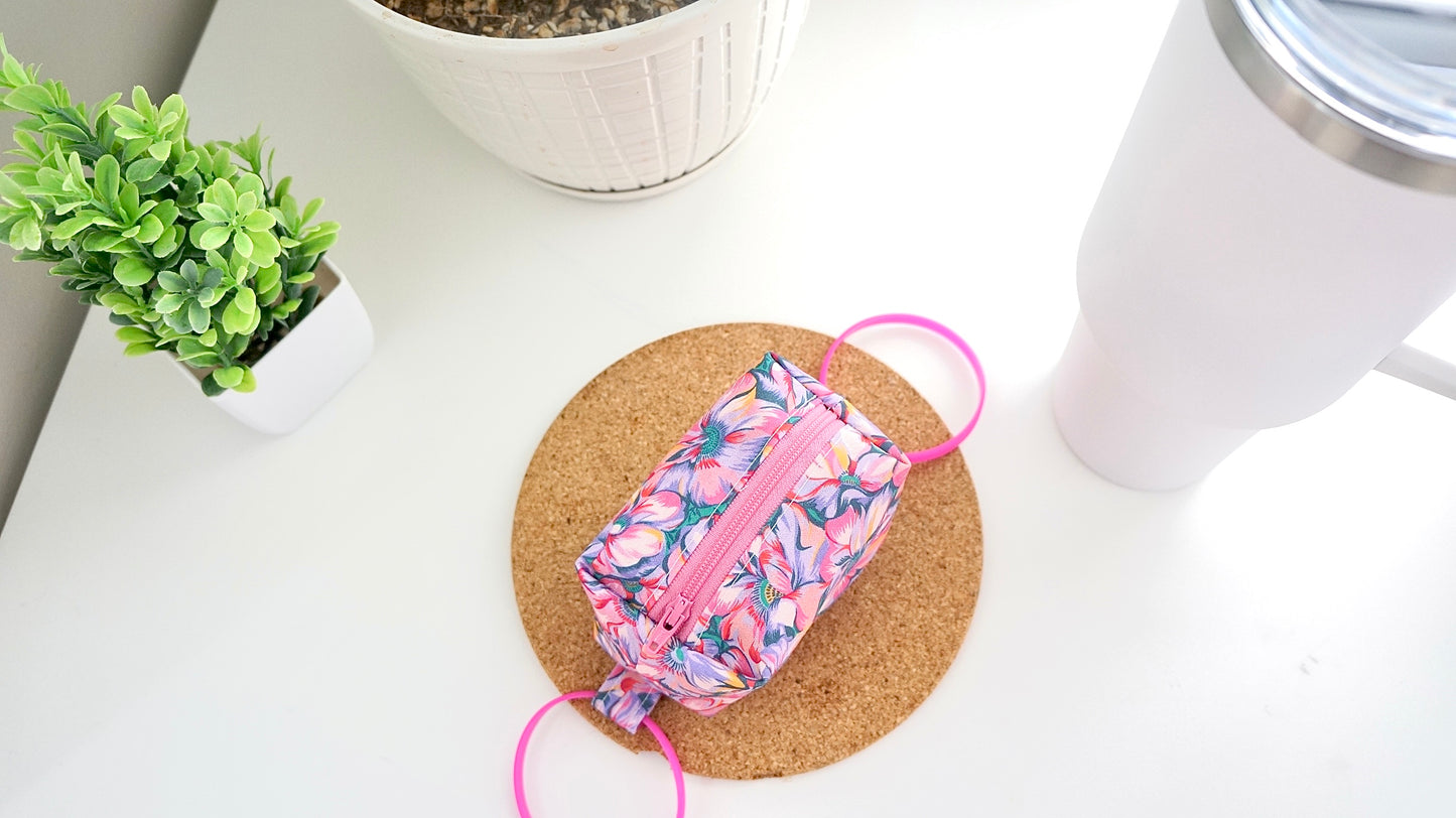 [Pink Flowers] Tumbler Zipper Pouch