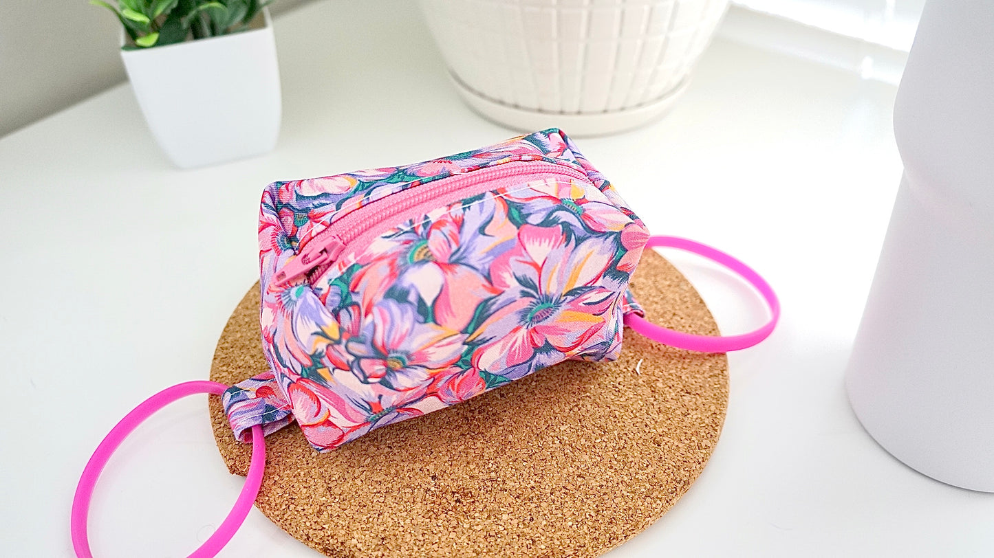 [Pink Flowers] Tumbler Zipper Pouch